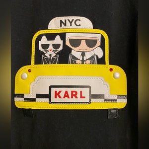 Short Sleeve Graphic Logo Tee